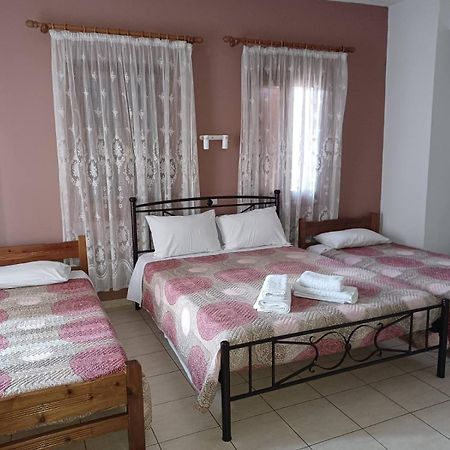 Maravelias Rooms ตริเกรี ภายนอก รูปภาพ