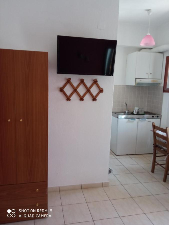 Maravelias Rooms ตริเกรี ภายนอก รูปภาพ